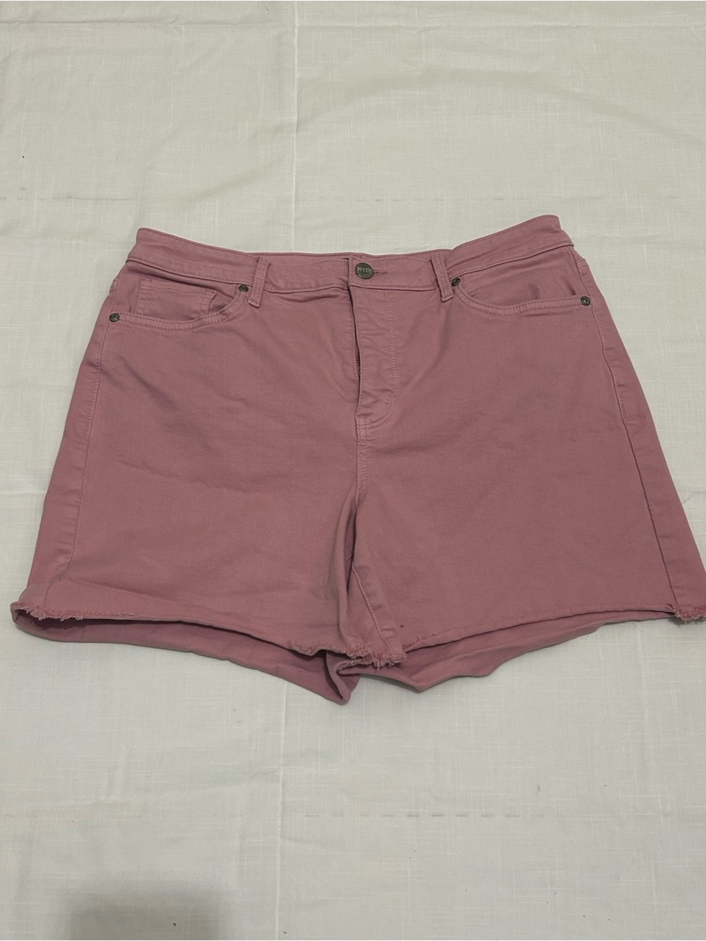 NYDJ Life X Tuck - Womens SZ 10
High Waisted Pink Jean Shorts
